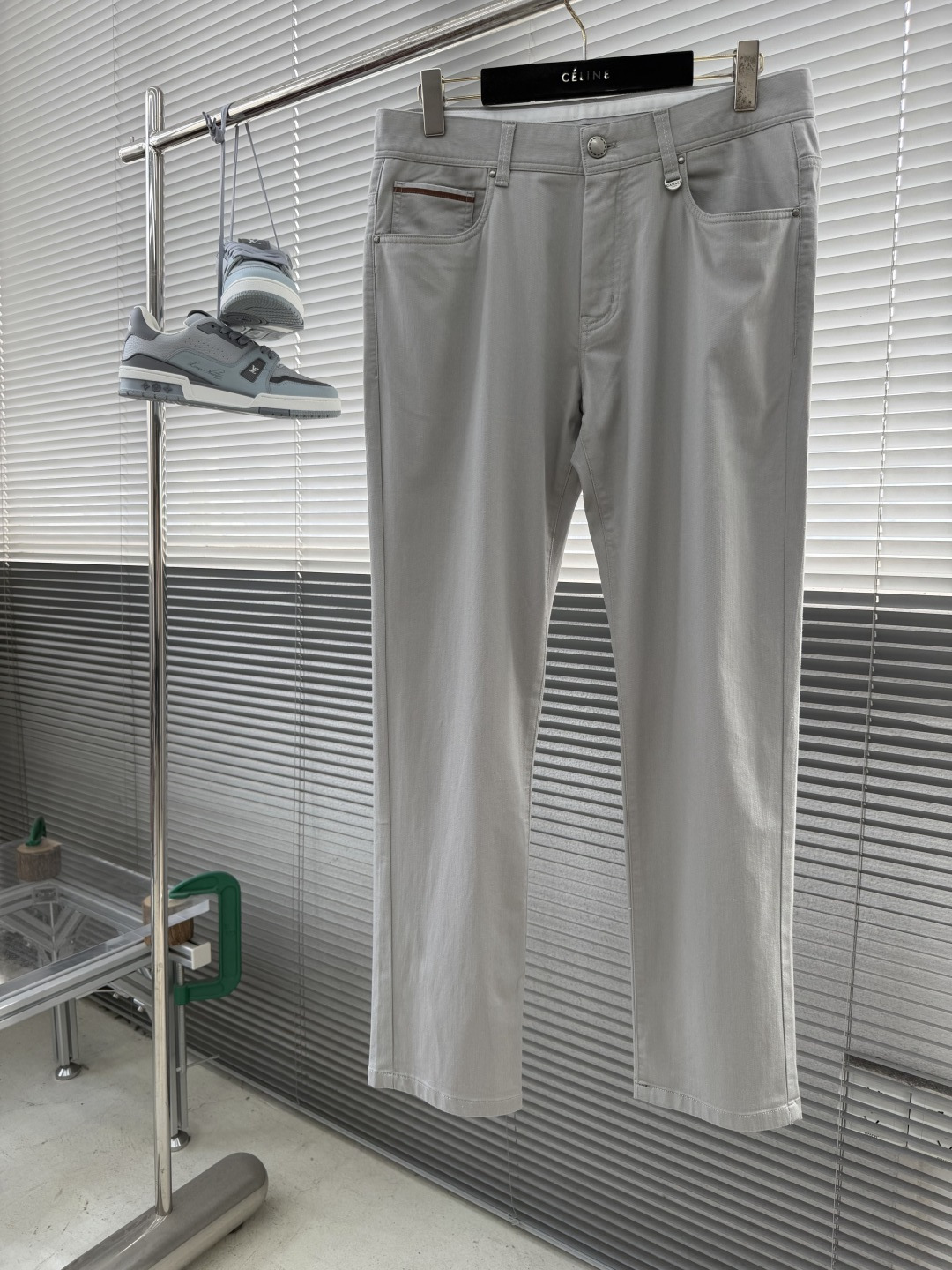 -Canali 26ss春夏新款休闲裤。专柜同步 直筒版型 定制专柜同步棉布面料 古银色五金高级 后袋工