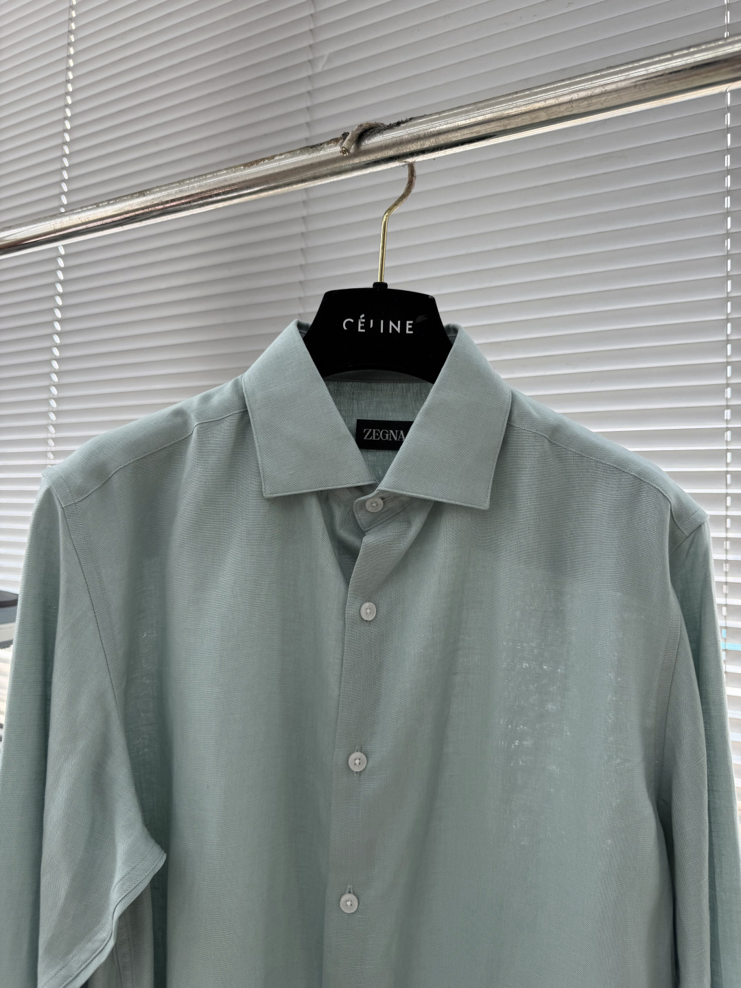 -Z zegn 莱赛尔亚麻混纺休闲衬衫源自意大利的奢华男装典范zegNA，百年匠造传承，以对品质的极致苛