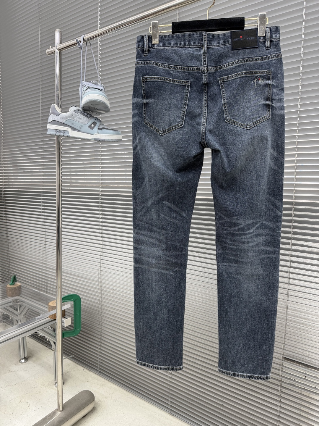 -kiton 26春夏新款 奢感十足牛仔长裤复刻版2026最新专柜新品 柔软亲肤面料 工艺+洗水外贸品质
