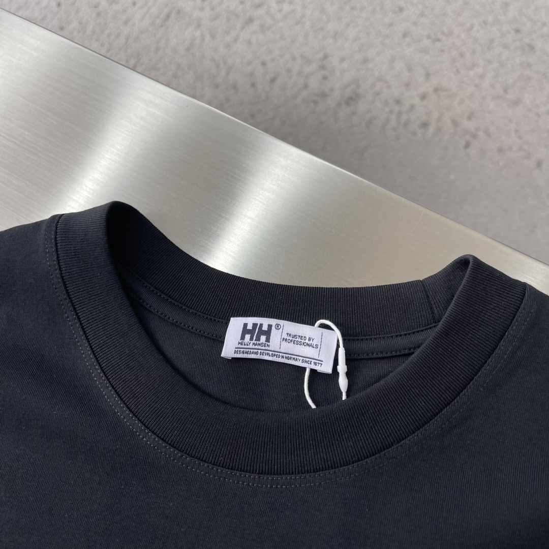 -HELLY HANSEN/HH海丽汉森26夏LOGO山脉图案短袖T恤基础圆领设计！经典白搭，领口选用定