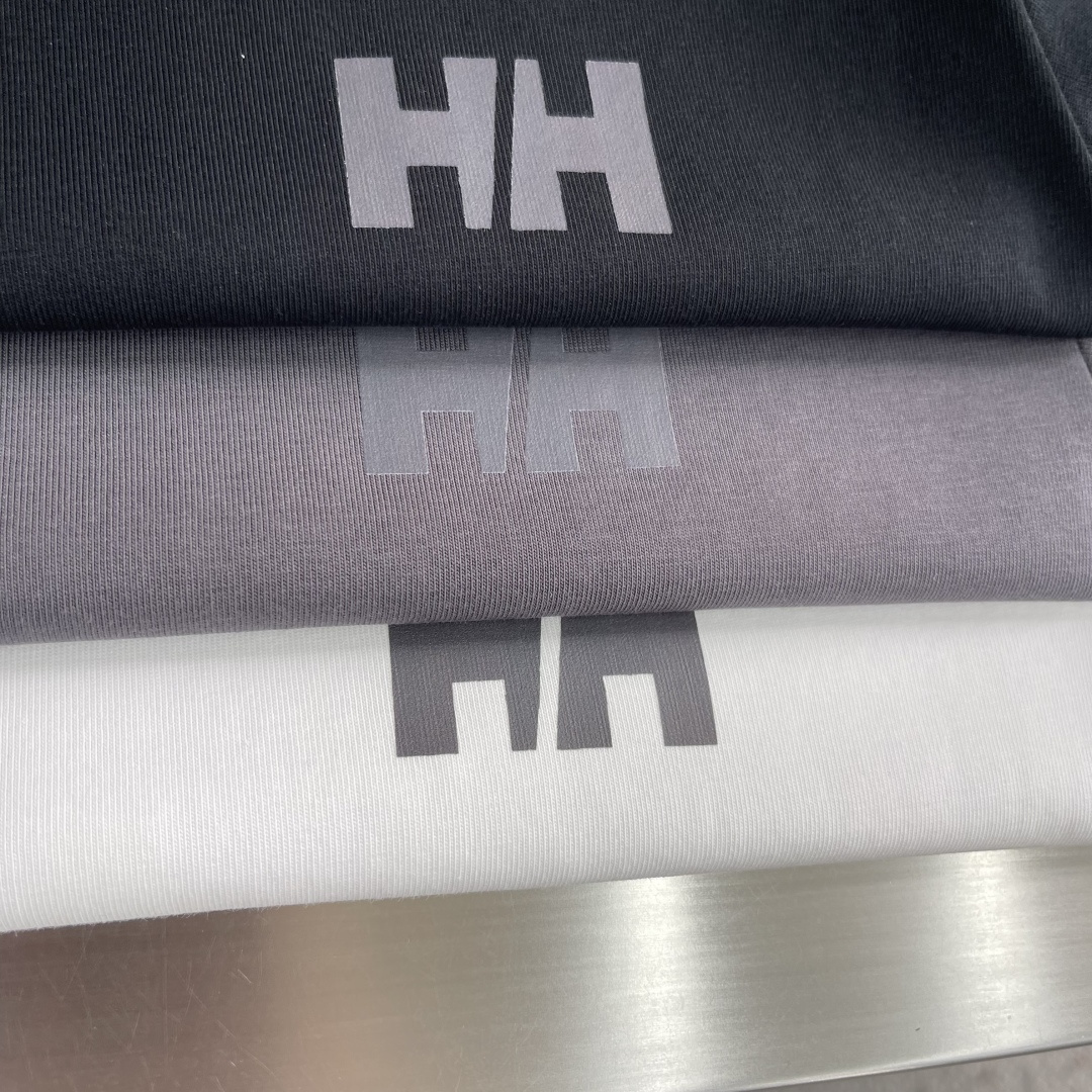 -HELLY HANSEN/HH海丽汉森26夏LOGO山脉图案短袖T恤基础圆领设计！经典白搭，领口选用定