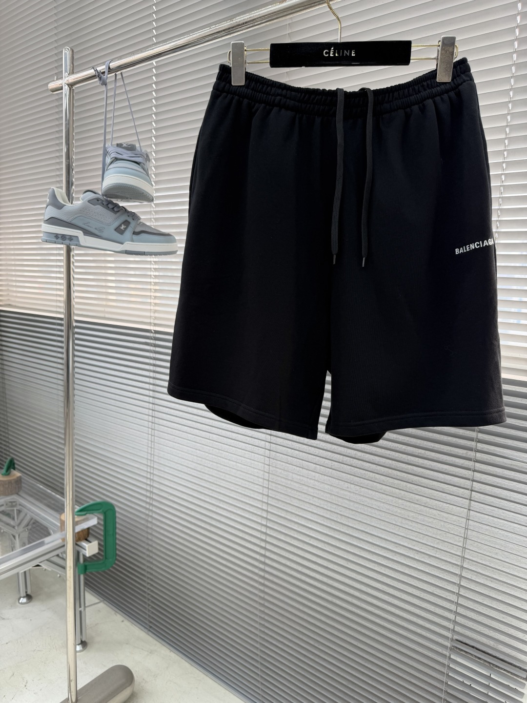 -Balenciag back刺绣短裤定制雾感柔肤精梳棉 细腻顺滑 舒适贴肤 棉花天然的米调白 柔和不刺
