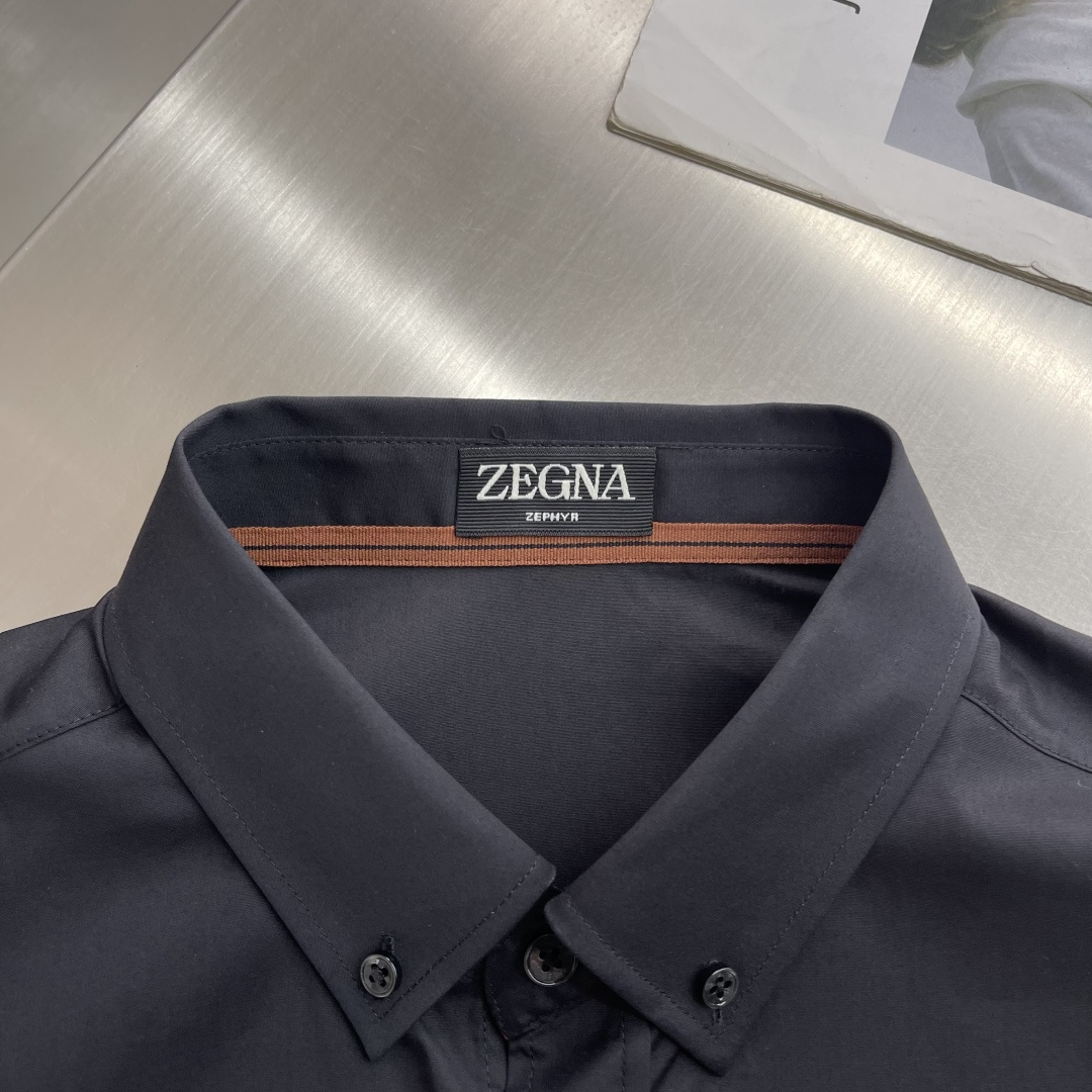 -z zegn 26ss 新款贴布长袖衬衫 本款衬衫胸前带有品牌字母刺绣点缀 高版本码数：M.L.XL.