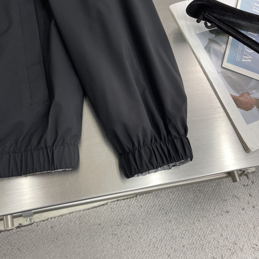 -loro Piana 26ss新款纯色双面穿立领拉链长袖夹克外套 高版本。码数：M.l.Xl.XXl.