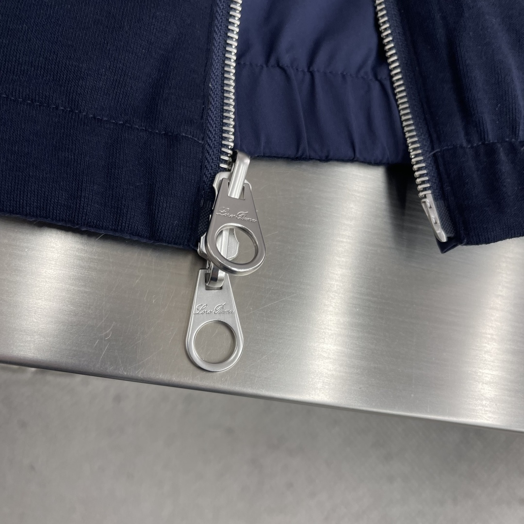 -loro Piana 26ss新款纯色双面穿立领拉链长袖夹克外套 高版本。码数：M.l.Xl.XXl.