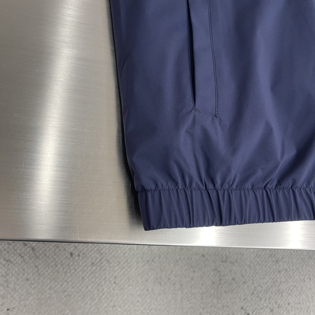 -loro Piana 26ss新款纯色双面穿立领拉链长袖夹克外套 高版本。码数：M.l.Xl.XXl.