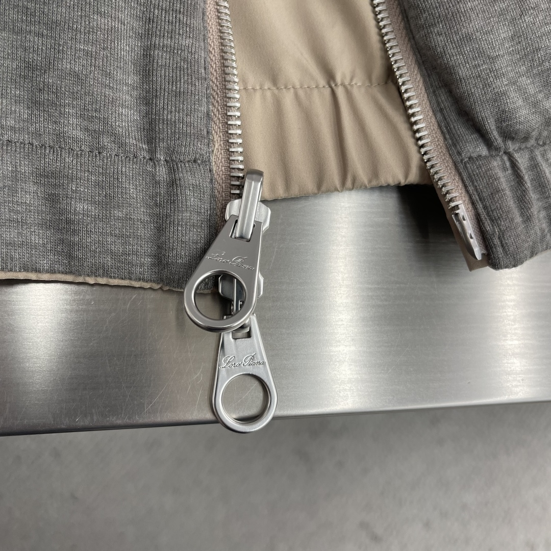-loro Piana 26ss新款纯色双面穿立领拉链长袖夹克外套 高版本。码数：M.l.Xl.XXl.