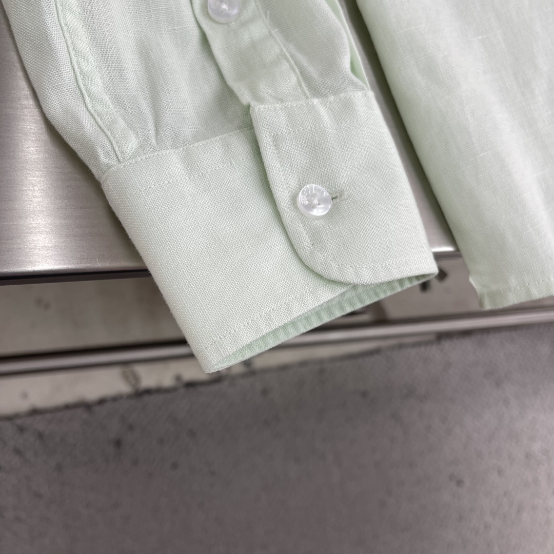-loro Piana 26SS春夏新款进口亚麻面料纯色翻领衬衣，男士简约logo刺绣标识商务休闲百搭长