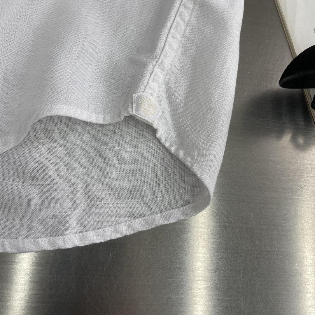 -loro Piana 26SS春夏新款进口亚麻面料纯色翻领衬衣，男士简约logo刺绣标识商务休闲百搭长