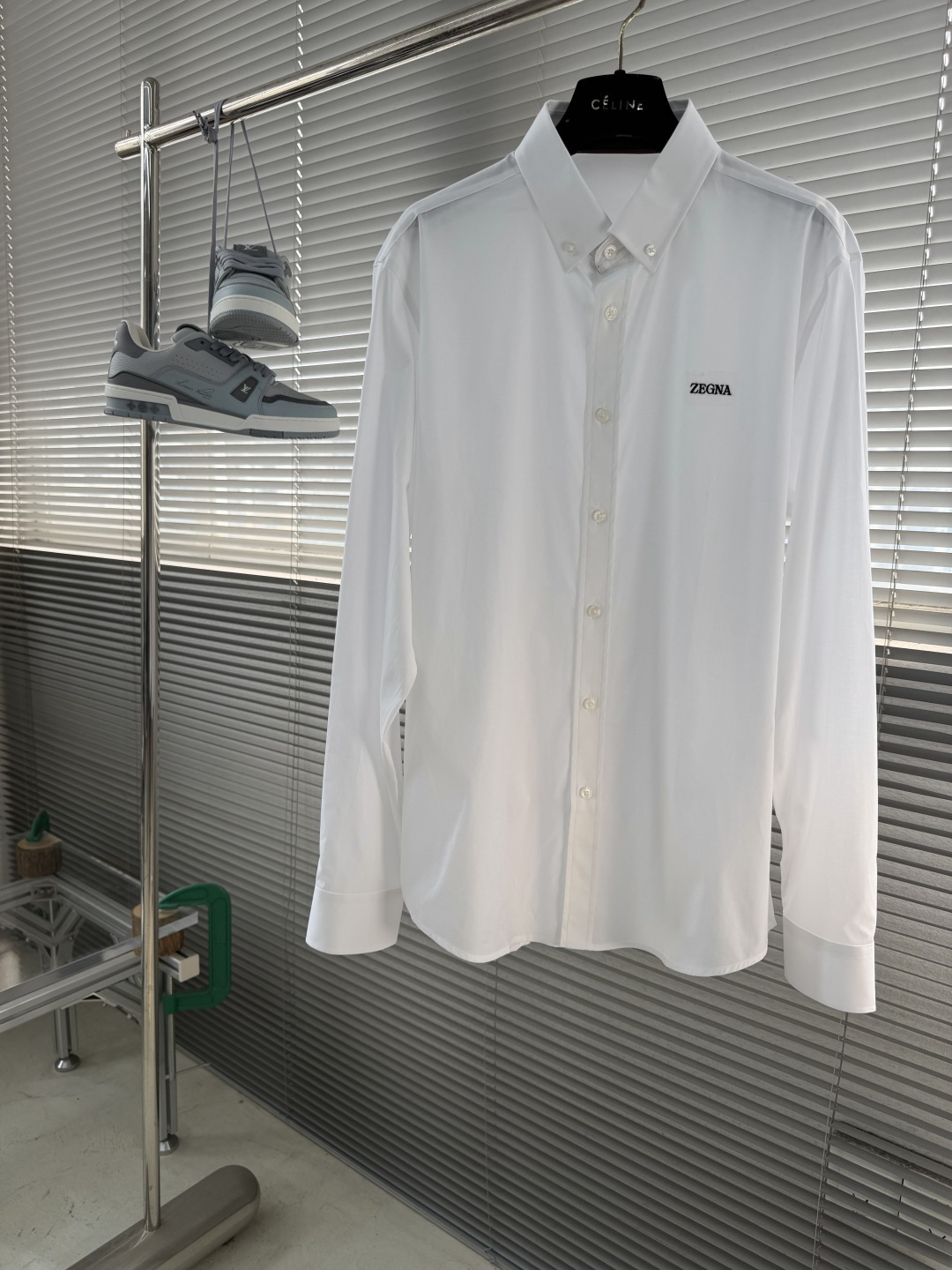-z zegn 26ss 新款贴布长袖衬衫 本款衬衫胸前带有品牌字母刺绣点缀 高版本码数：M.L.XL.