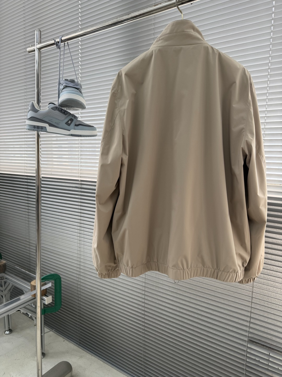 -loro Piana 26ss新款纯色双面穿立领拉链长袖夹克外套 高版本。码数：M.l.Xl.XXl.