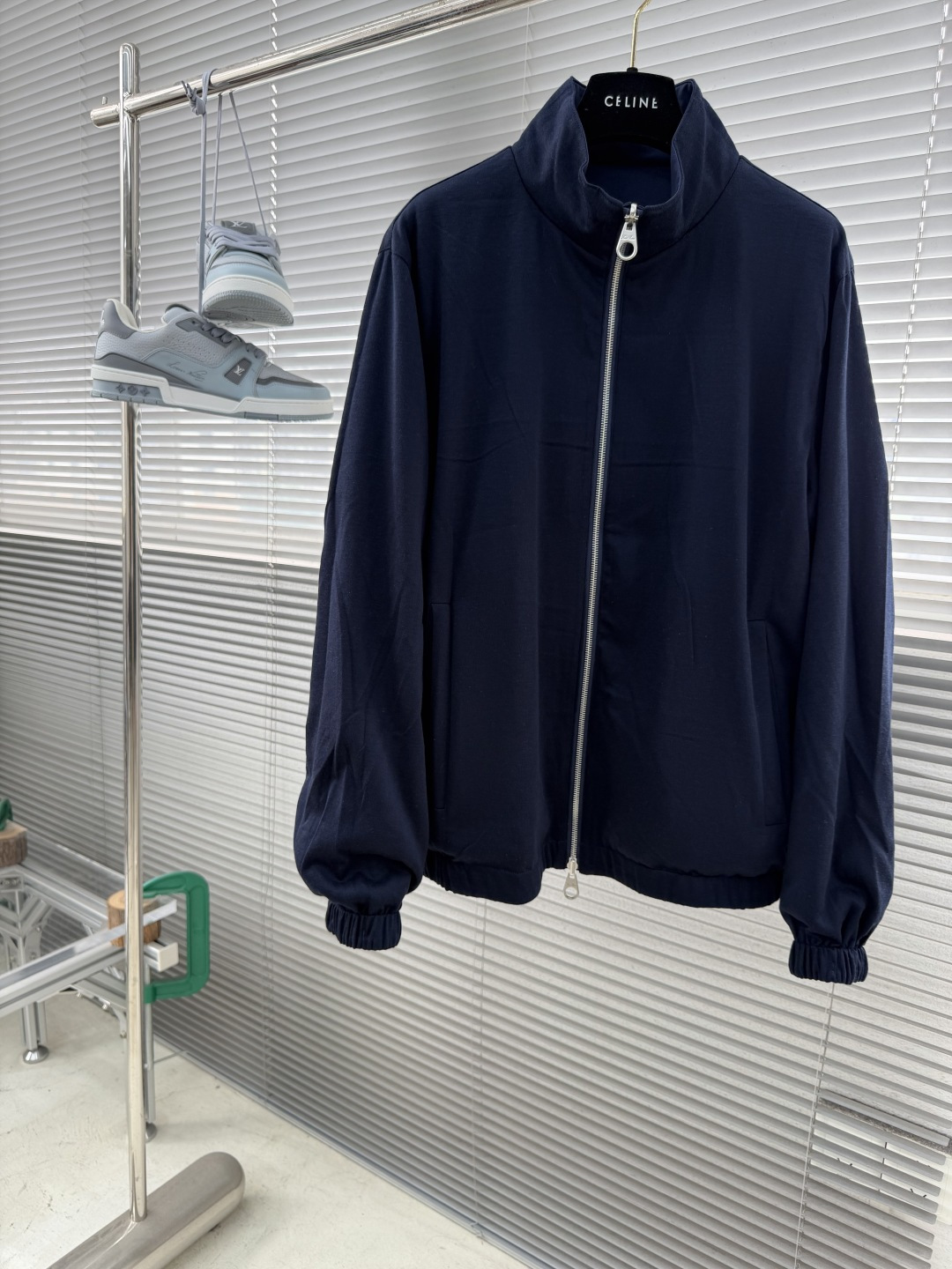 -loro Piana 26ss新款纯色双面穿立领拉链长袖夹克外套 高版本。码数：M.l.Xl.XXl.