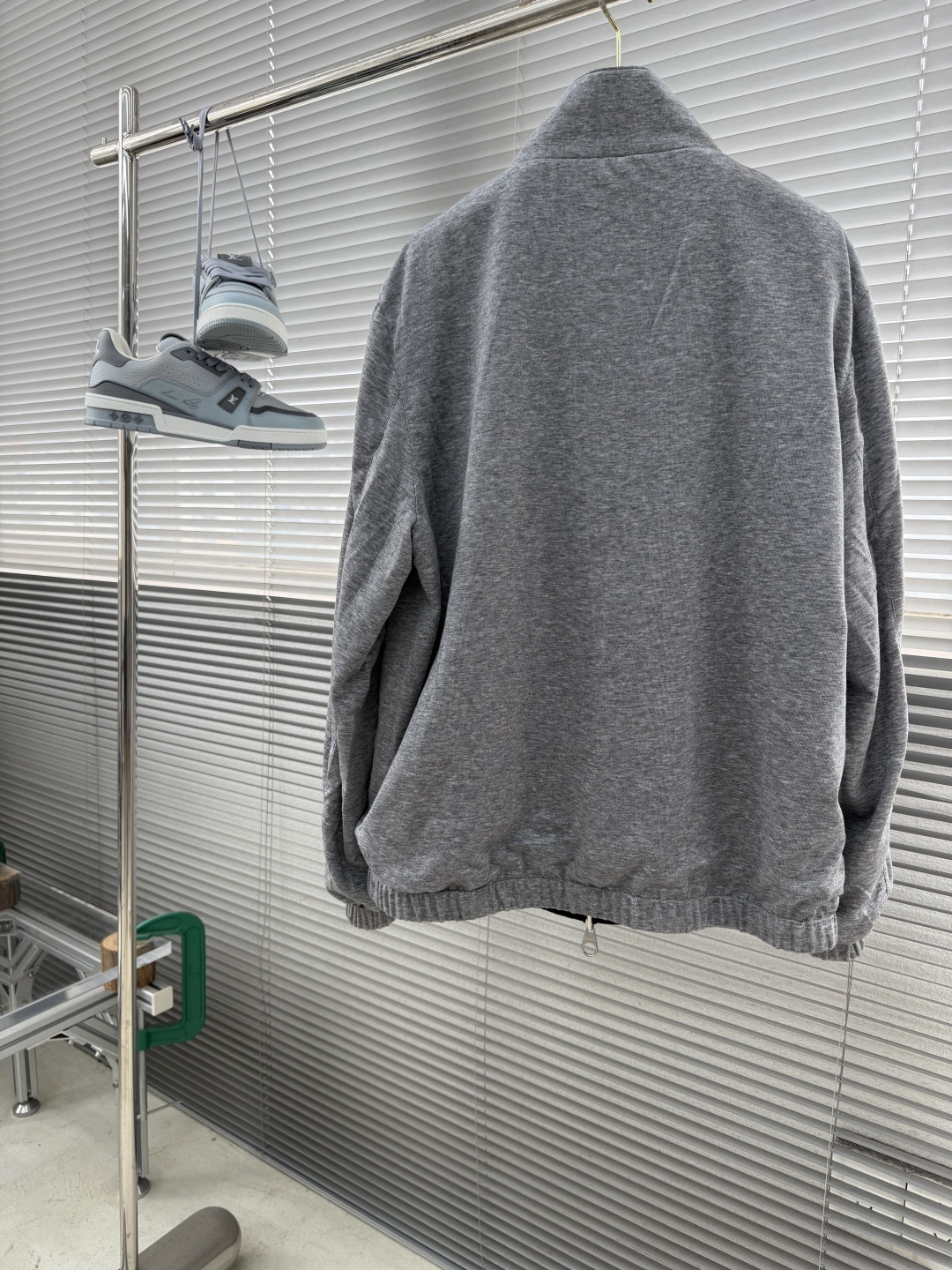 -loro Piana 26ss新款纯色双面穿立领拉链长袖夹克外套 高版本。码数：M.l.Xl.XXl.