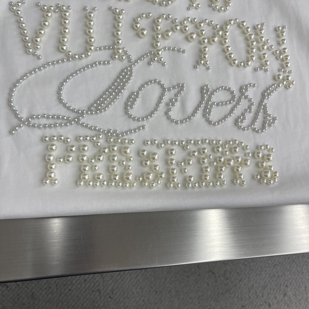 -驴牌 2026SS春夏新品 经典珠管绣T恤，奢潮必备！甄选重磅精梳棉，软糯垂坠🌾、透气亲肤，做旧磨毛工