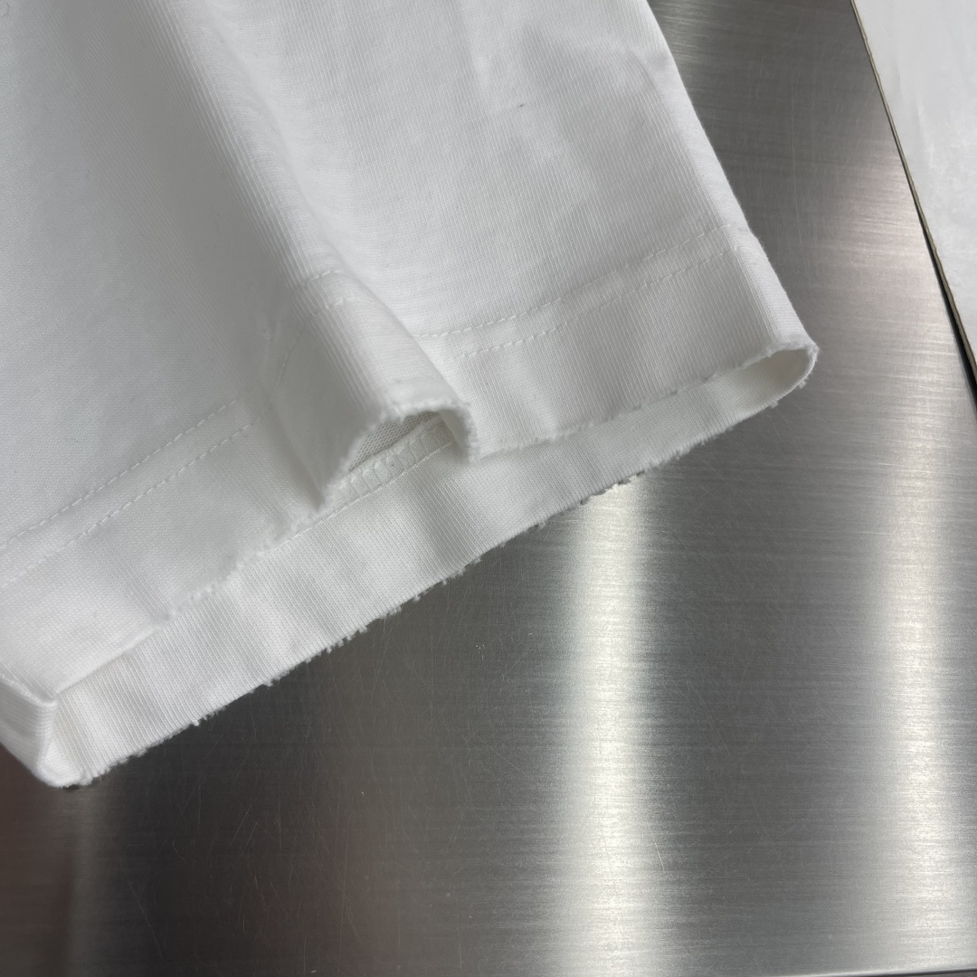 -CH 克罗心 2026SS早春新品绣贴布T恤，潮奢天花板！精选400克，重磅精梳棉，软糯垂坠🌾、透气亲