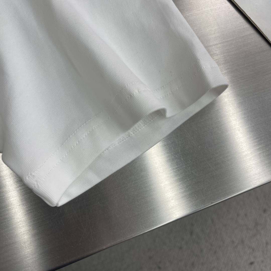 -驴牌 印花细节短袖T恤 奶白色纯棉蛇梯棋图案男女同款码数：S M L XL XXL尺码衣长肩宽胸围袖长