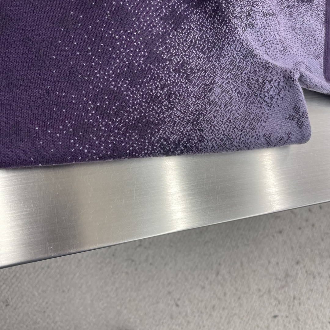 -驴牌 短袖紫色渐变字母印花圆领纯棉T恤男女同款 码数:S M L XL尺码衣长肩宽胸围 袖长S 67 