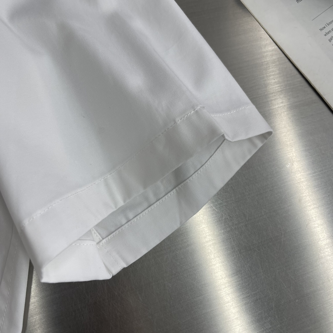 -驴牌 衬衫 纯棉府绸暗扣Monogram标贴袋男女同款 码数：S M L XL XXL尺码衣长肩宽胸围