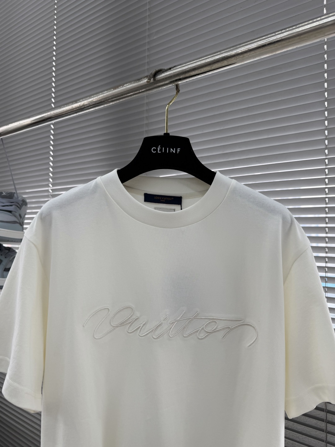 -驴牌 胸前刺绣交织签名短袖T男女同款，码数：S M L XL尺码衣长肩宽胸围S 65.545.553.