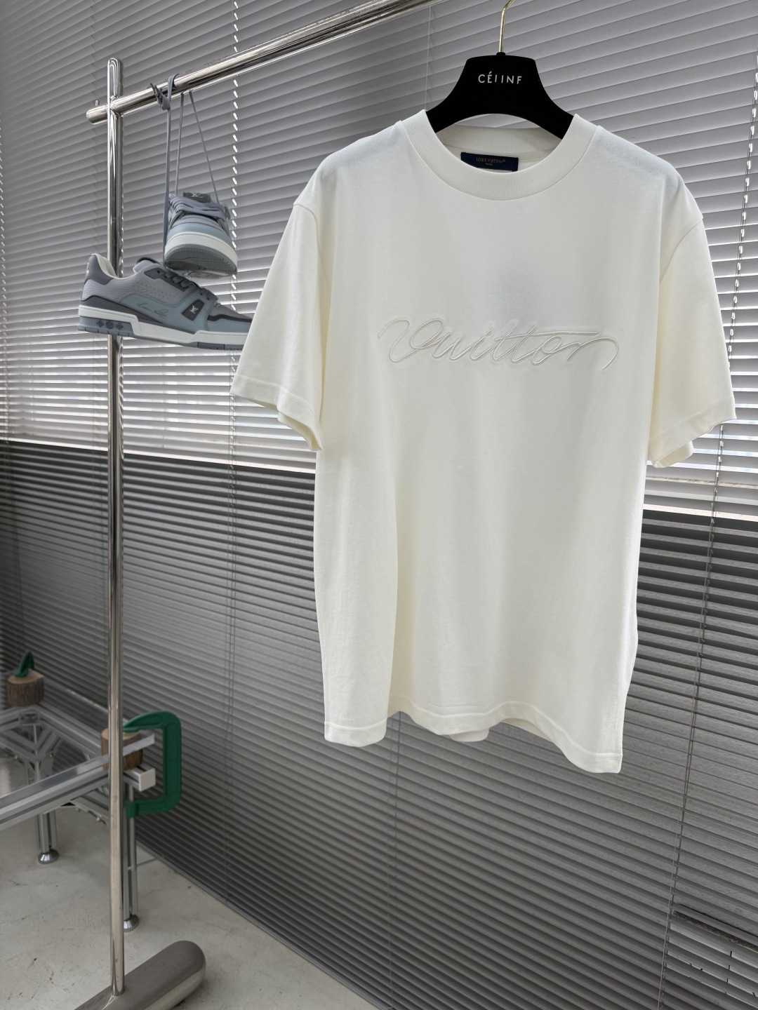 -驴牌 胸前刺绣交织签名短袖T男女同款，码数：S M L XL尺码衣长肩宽胸围S 65.545.553.