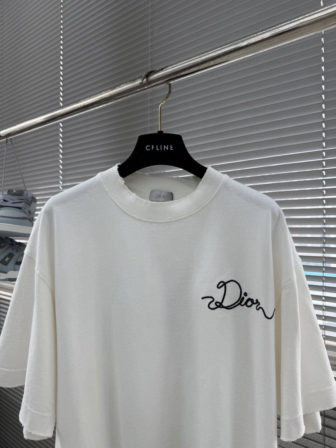 -Dio 2026SS春夏新品，经典刺绣T恤，奢潮必备！甄选400克重磅精梳棉，软糯垂坠🌾、透气亲肤，做