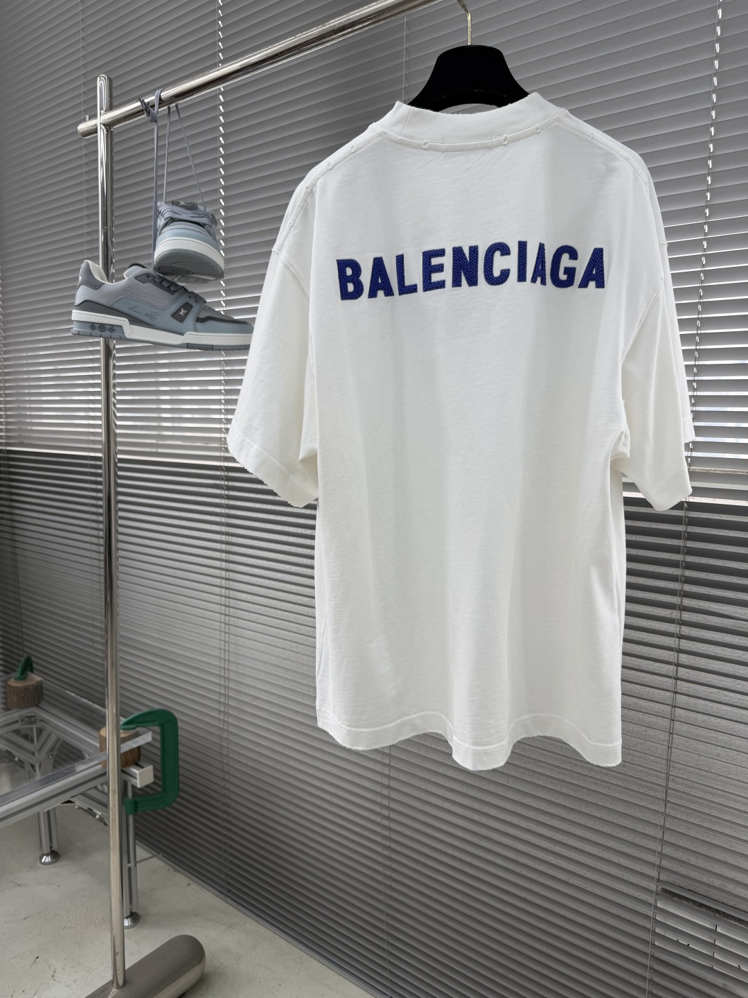 -Balenciag 2026SS春夏新品 经典珠管绣T恤，奢潮必备！甄选重磅精梳棉，软糯垂坠🌾、透气亲