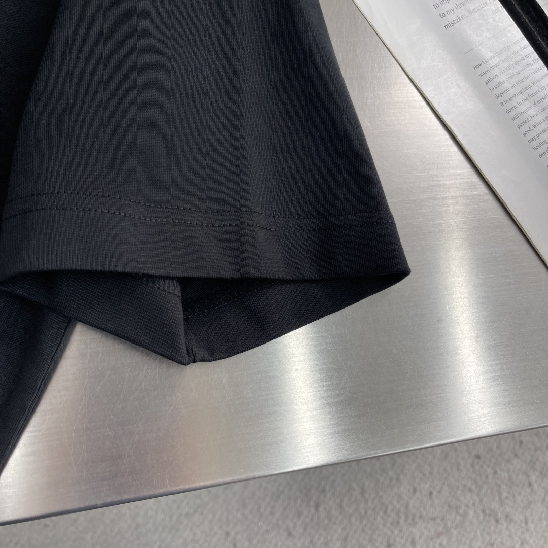 -Celin 2026春夏新款短袖T恤重磅纯棉字母logo 植绒码数：S M L XL XXL