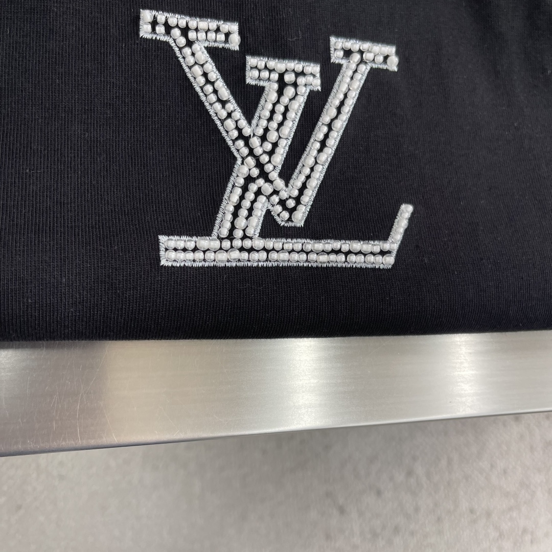 -驴牌 2026SS春夏新品 经典珠管绣T恤，奢潮必备！甄选重磅精梳棉，软糯垂坠🌾、透气亲肤，做旧磨毛工