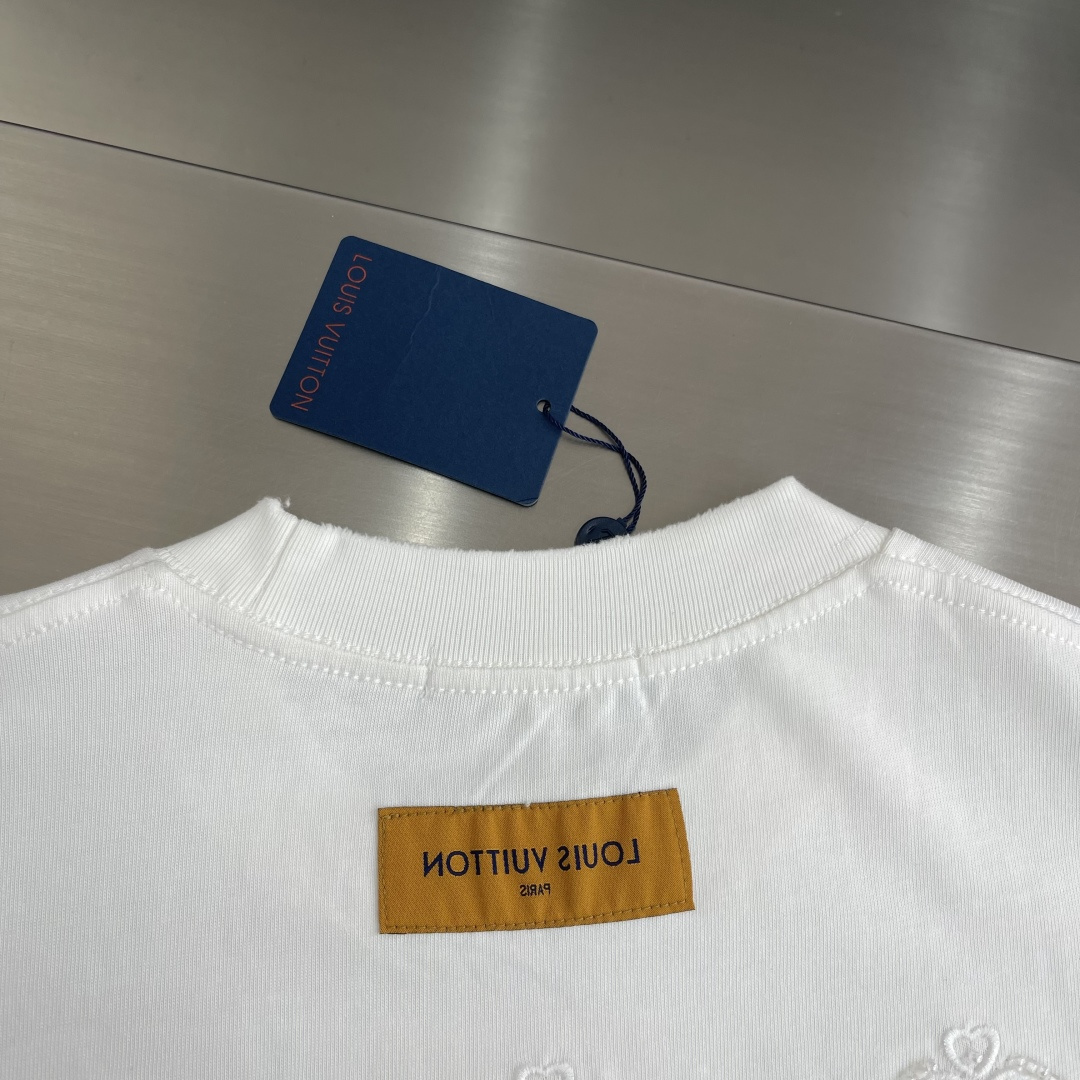 -驴牌 2026SS春夏新品 经典珠管绣T恤，奢潮必备！甄选重磅精梳棉，软糯垂坠🌾、透气亲肤，做旧磨毛工