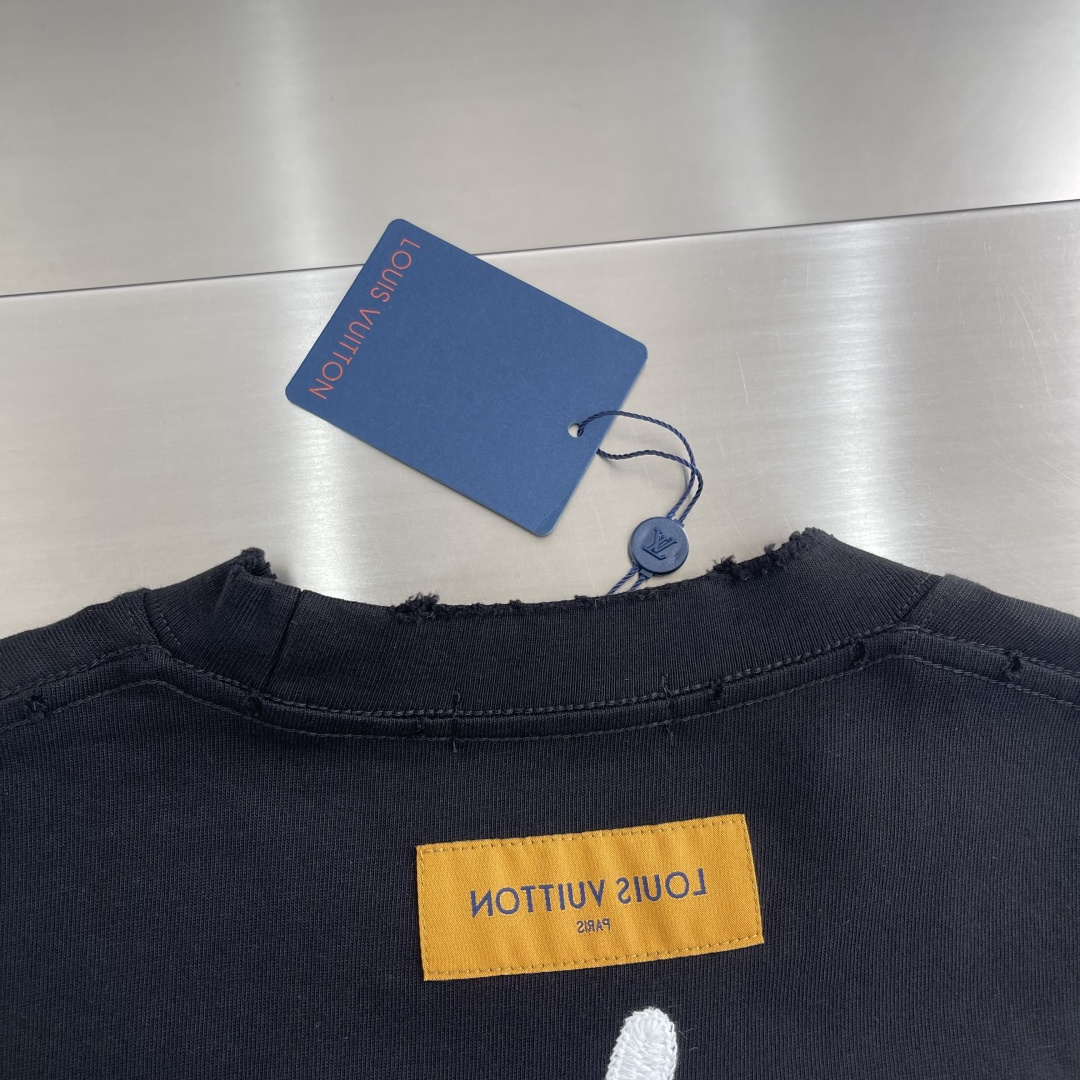 -驴牌 2026SS春夏新品 经典珠管绣T恤，奢潮必备！甄选重磅精梳棉，软糯垂坠🌾、透气亲肤，做旧磨毛工