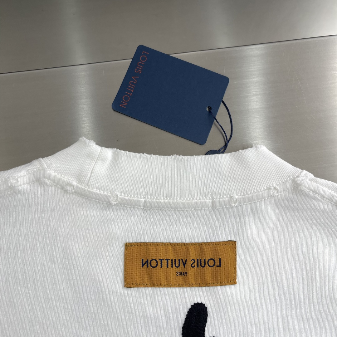 -驴牌 2026SS春夏新品 经典珠管绣T恤，奢潮必备！甄选重磅精梳棉，软糯垂坠🌾、透气亲肤，做旧磨毛工