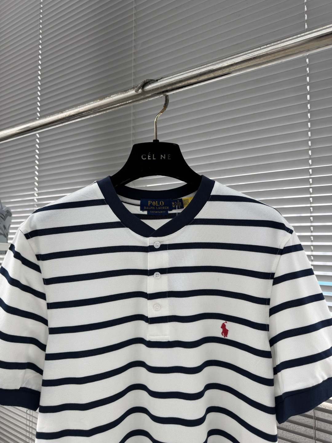 -RaLoro Pianah Lauren拉夫劳伦亨利领开胸短袖T恤衫面料100%珠地棉，胸口进口刺绣L