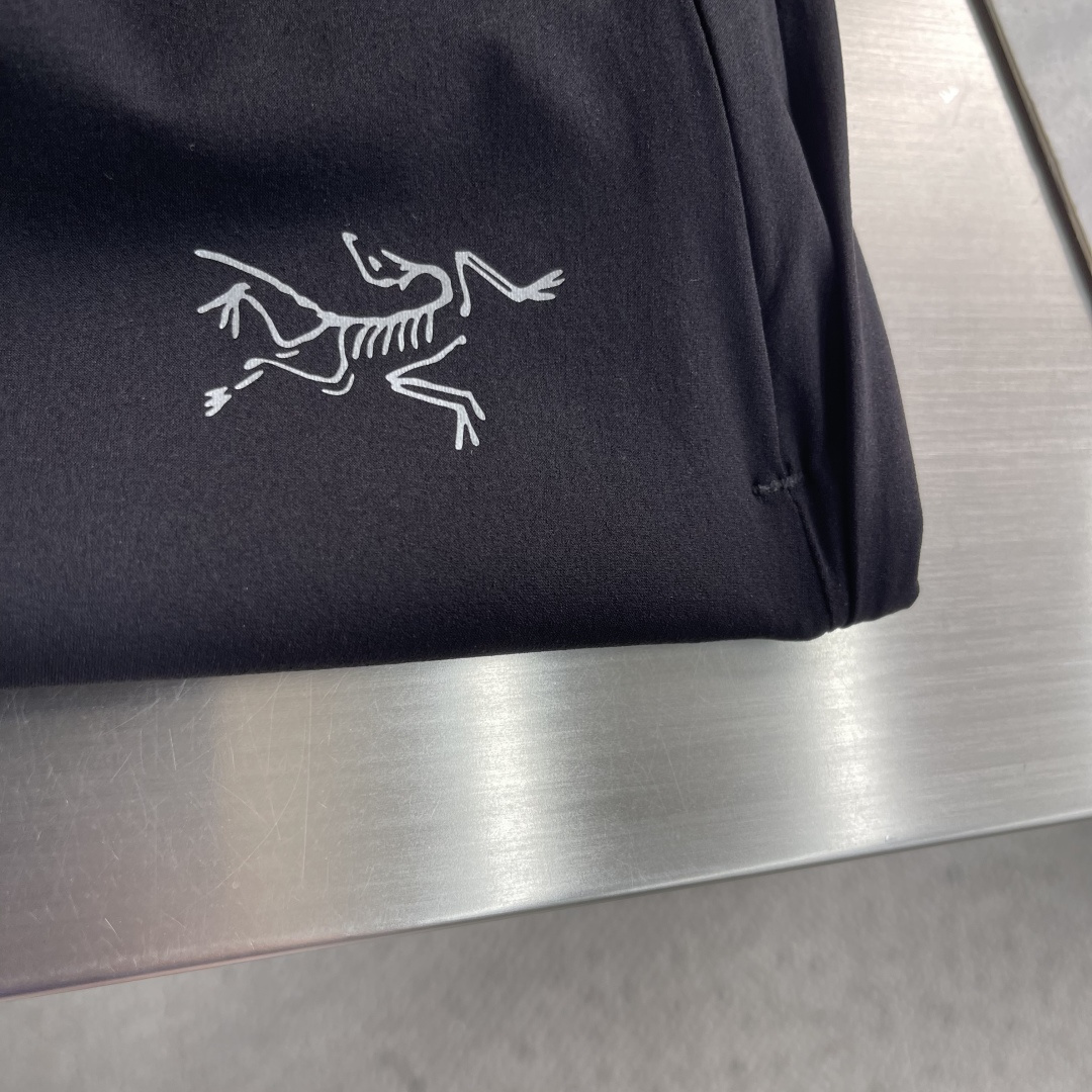 -🐦 鸟家 男士休闲速干裤最新款上身版型无敌正！绝对可以闭眼收的一款此款裤子非常百搭，弹力腰围,日常上班