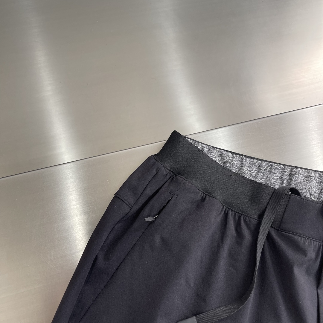 -🐦 鸟家 男士休闲速干裤最新款上身版型无敌正！绝对可以闭眼收的一款此款裤子非常百搭，弹力腰围,日常上班