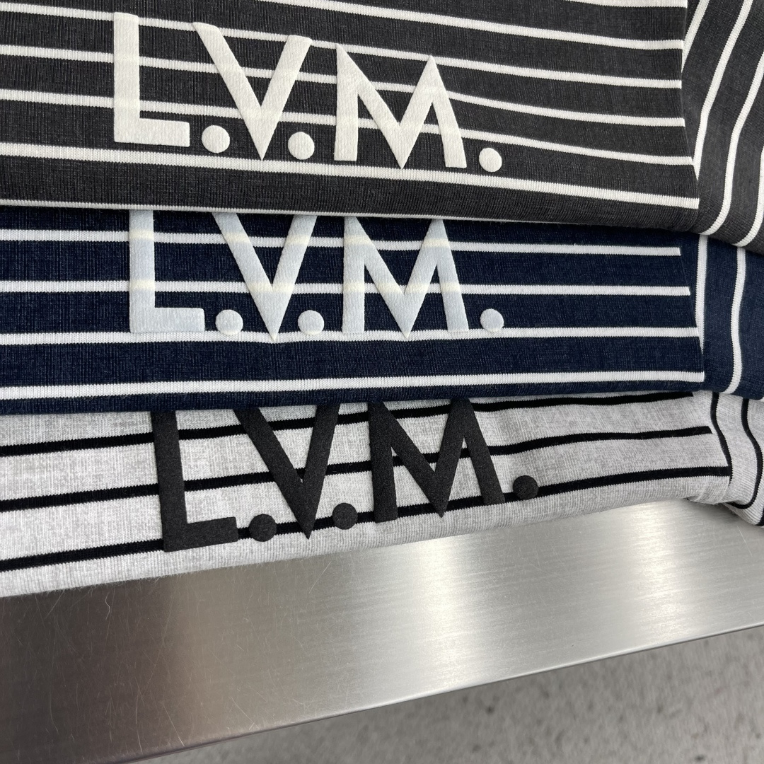 -驴牌 条纹 短袖 T恤 高端版本！专柜定制面料 透气舒适度高，细节无可挑剔，品牌元素设计理念，体现高品