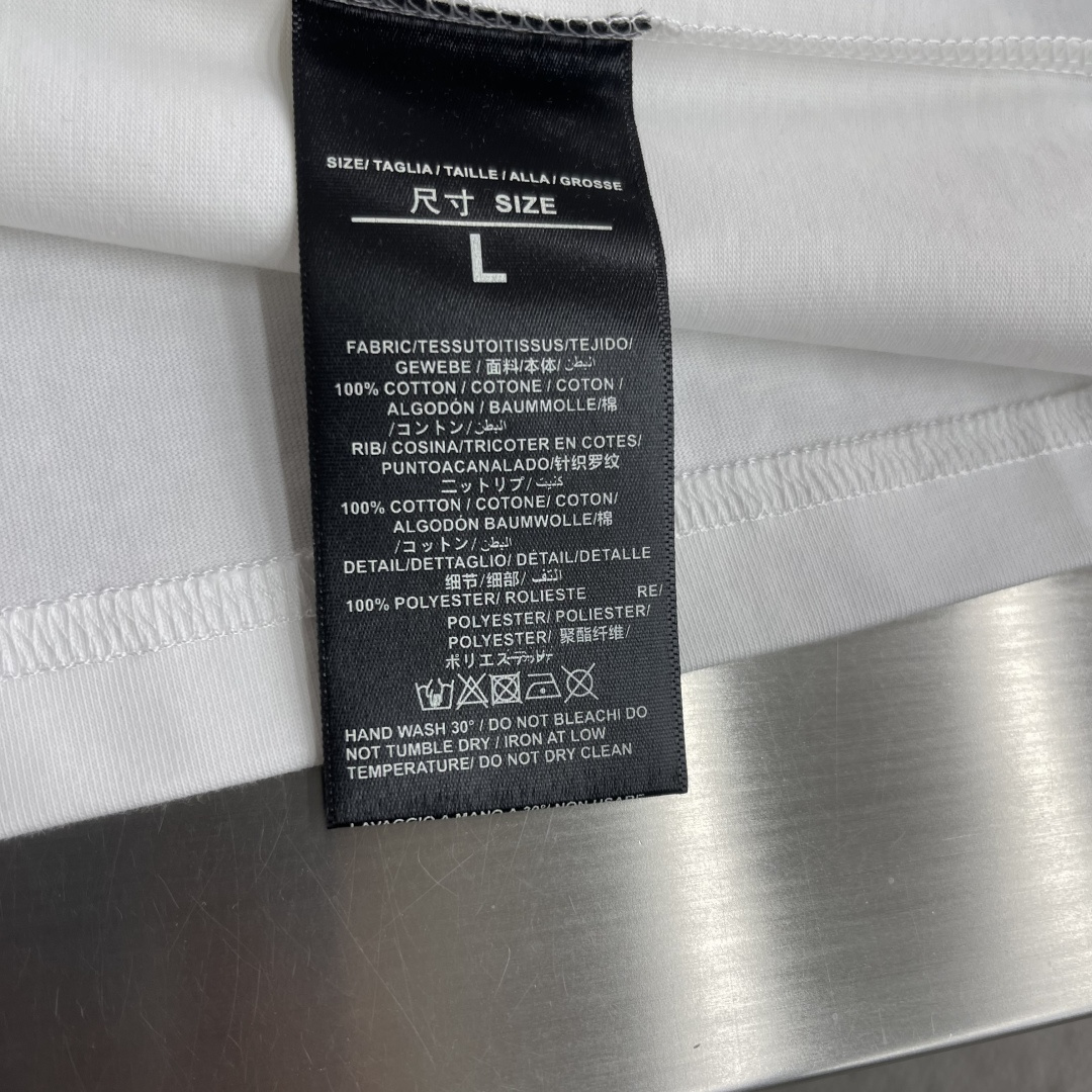 -GVC 2026新款短袖 T恤 高端版本！专柜定制面料 透气舒适度高，细节无可挑剔，品牌元素设计理念，