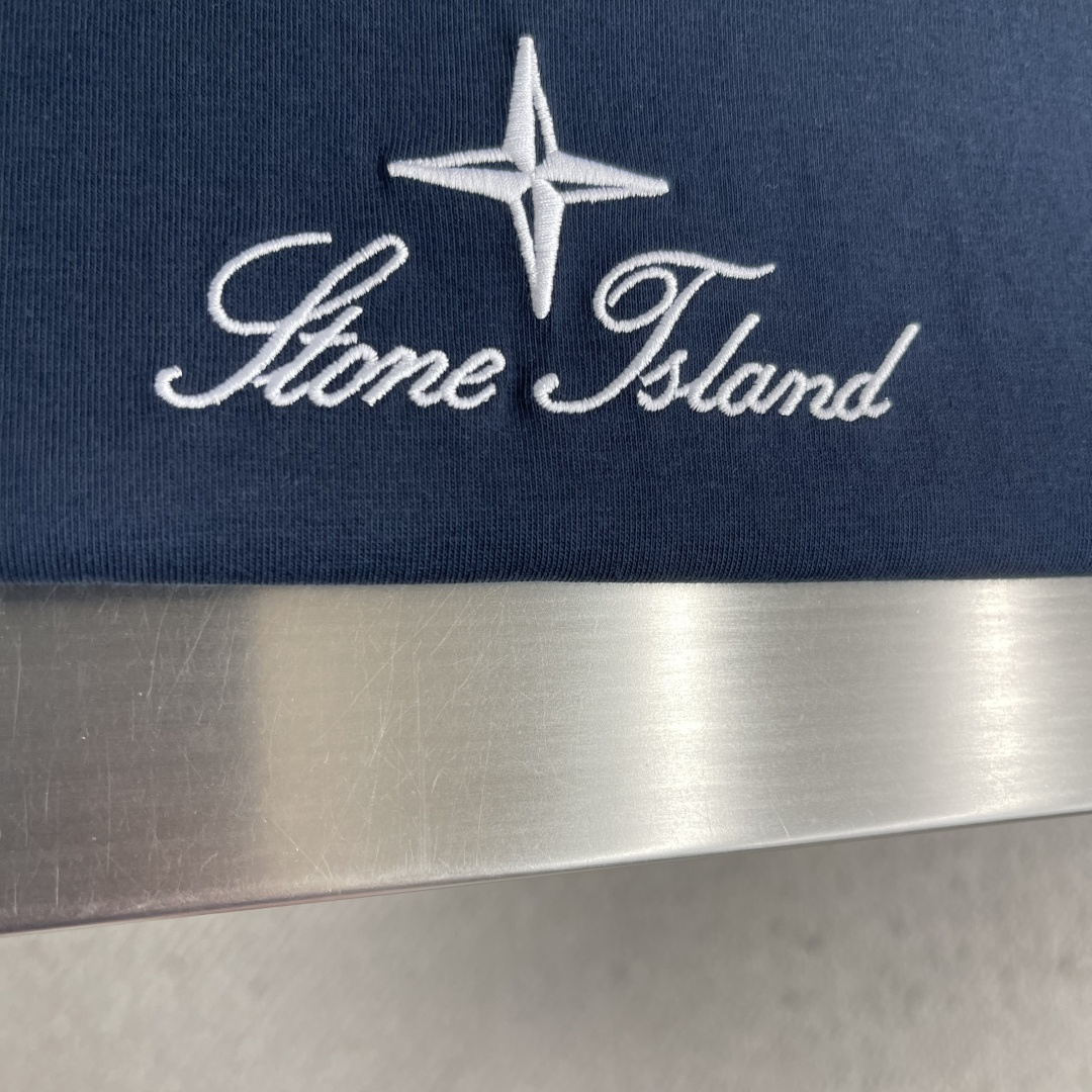 -Stone Island 2026新款短袖 T恤 高端版本！专柜定制面料 透气舒适度高，细节无可挑剔，