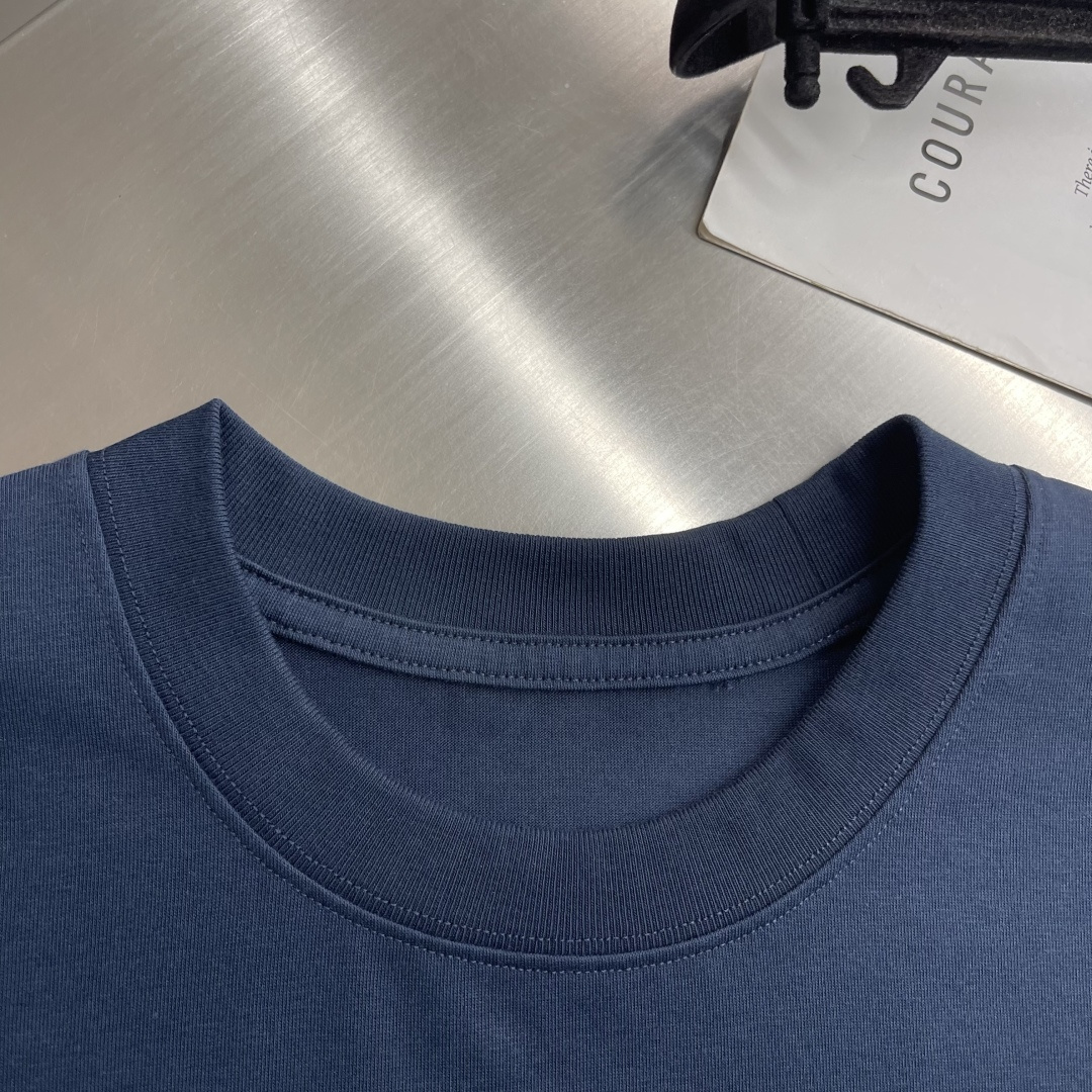 -Stone Island 2026新款短袖 T恤 高端版本！专柜定制面料 透气舒适度高，细节无可挑剔，