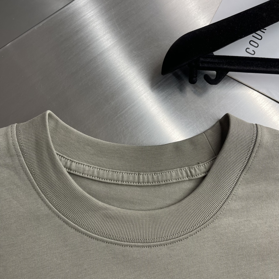 -Stone Island 2026新款短袖 T恤 高端版本！专柜定制面料 透气舒适度高，细节无可挑剔，