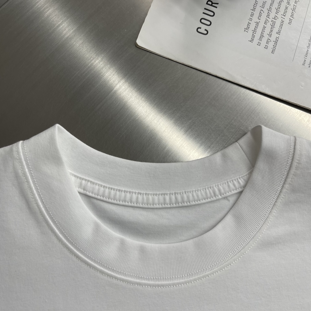 -Stone Island 2026新款短袖 T恤 高端版本！专柜定制面料 透气舒适度高，细节无可挑剔，