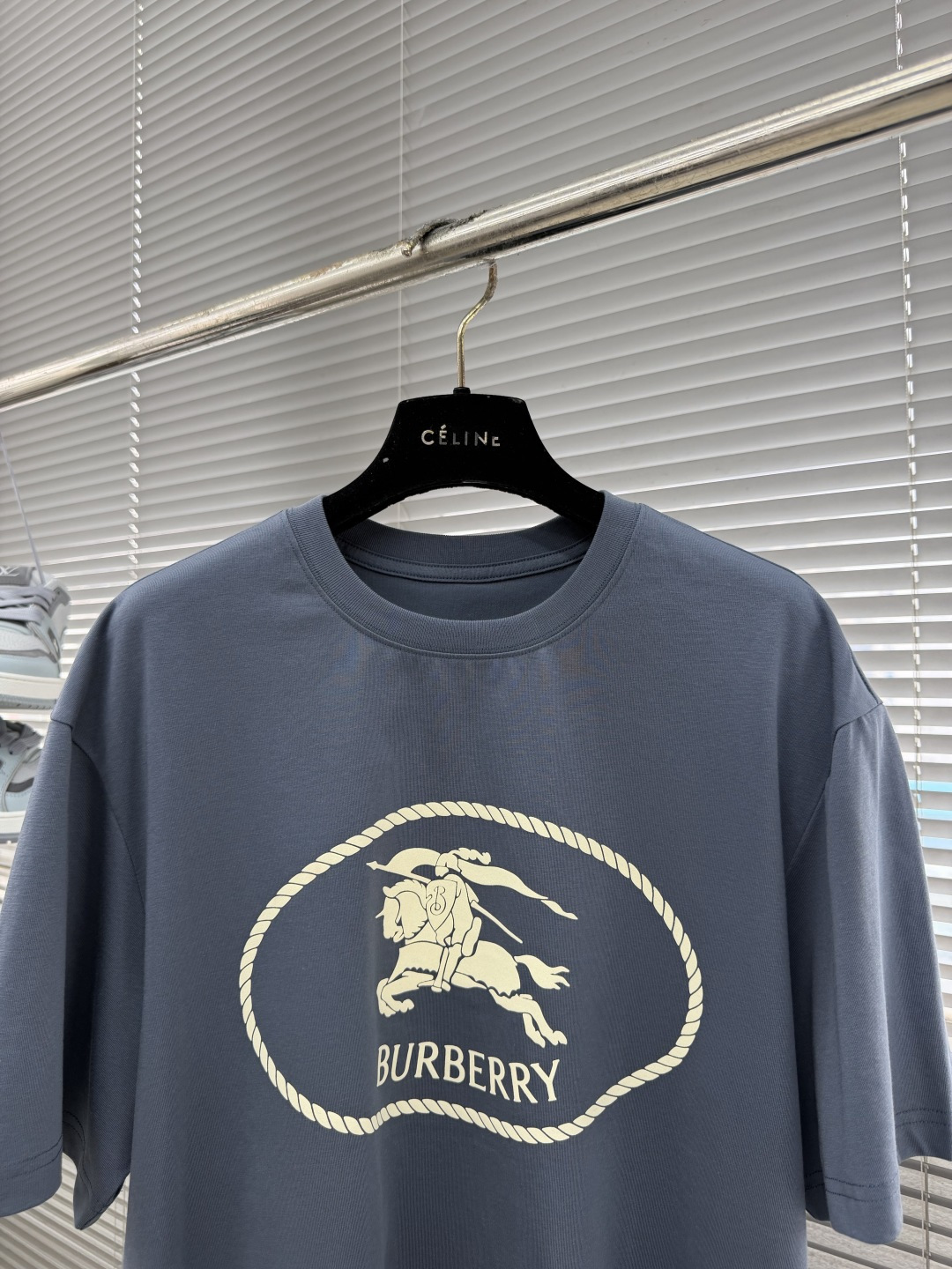 -BBR 2026新款短袖 T恤 高端版本！专柜定制面料 透气舒适度高，细节无可挑剔，品牌元素设计理念，