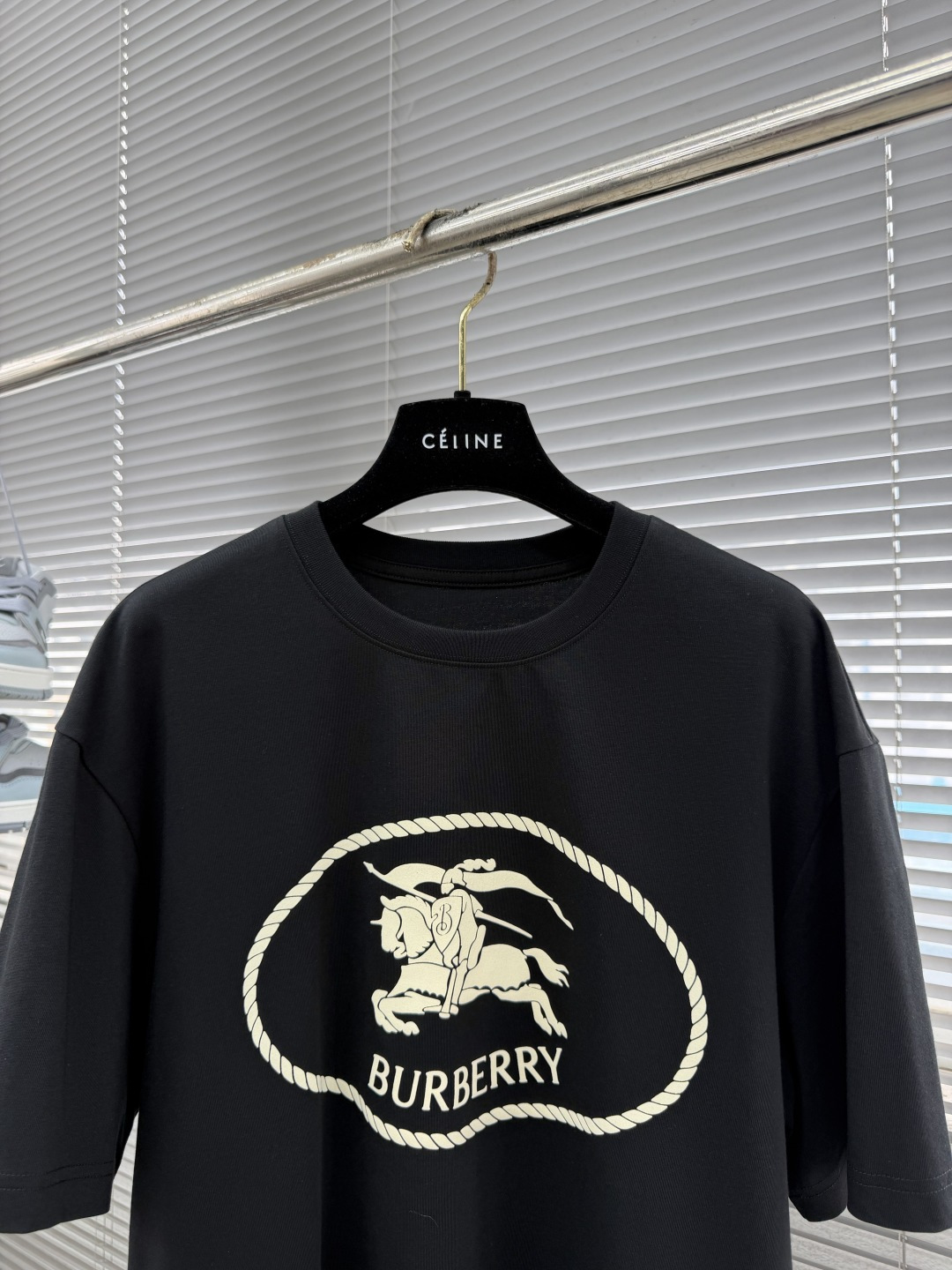 -BBR 2026新款短袖 T恤 高端版本！专柜定制面料 透气舒适度高，细节无可挑剔，品牌元素设计理念，