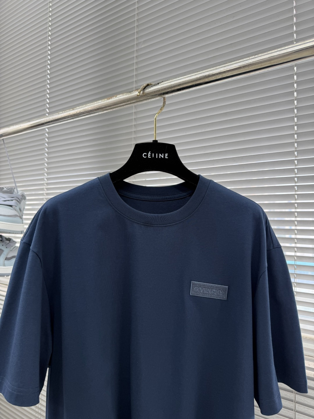 -GVC 2026新款短袖 T恤 高端版本！专柜定制面料 透气舒适度高，细节无可挑剔，品牌元素设计理念，