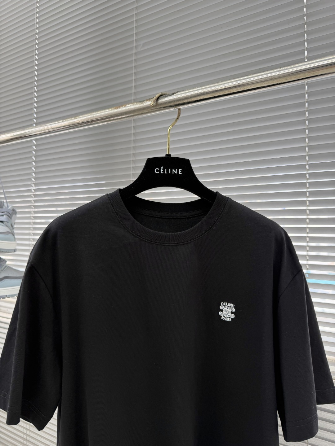 -Celin 2026新款短袖 T恤 高端版本！专柜定制面料 透气舒适度高，细节无可挑剔，品牌元素设计理