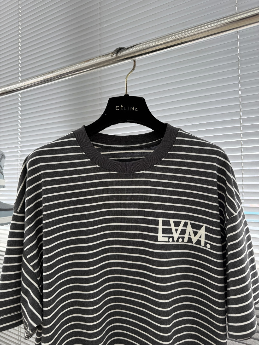 -驴牌 条纹 短袖 T恤 高端版本！专柜定制面料 透气舒适度高，细节无可挑剔，品牌元素设计理念，体现高品