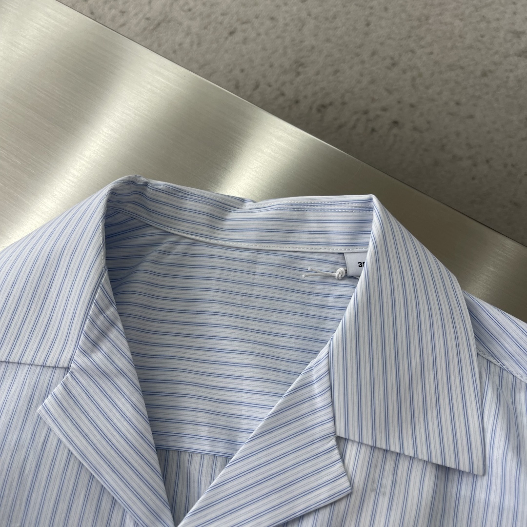 -GVC 印花细节条纹款衬衫明扣款贝壳扣，面料质感无敌，微阔版型，上身效果nice。尺码:S-XXL肩宽