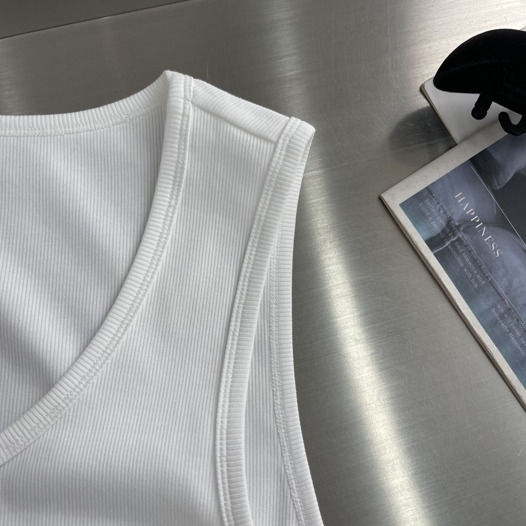 -PRAD 标识细节罗纹感棉质背心订织柔感棉质面料舒适亲肤。尺码:S-XXL胸围92 96 100 10