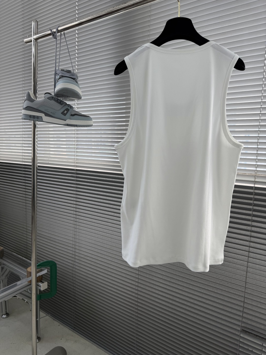 -PRAD 标识细节罗纹感棉质背心订织柔感棉质面料舒适亲肤。尺码:S-XXL胸围92 96 100 10