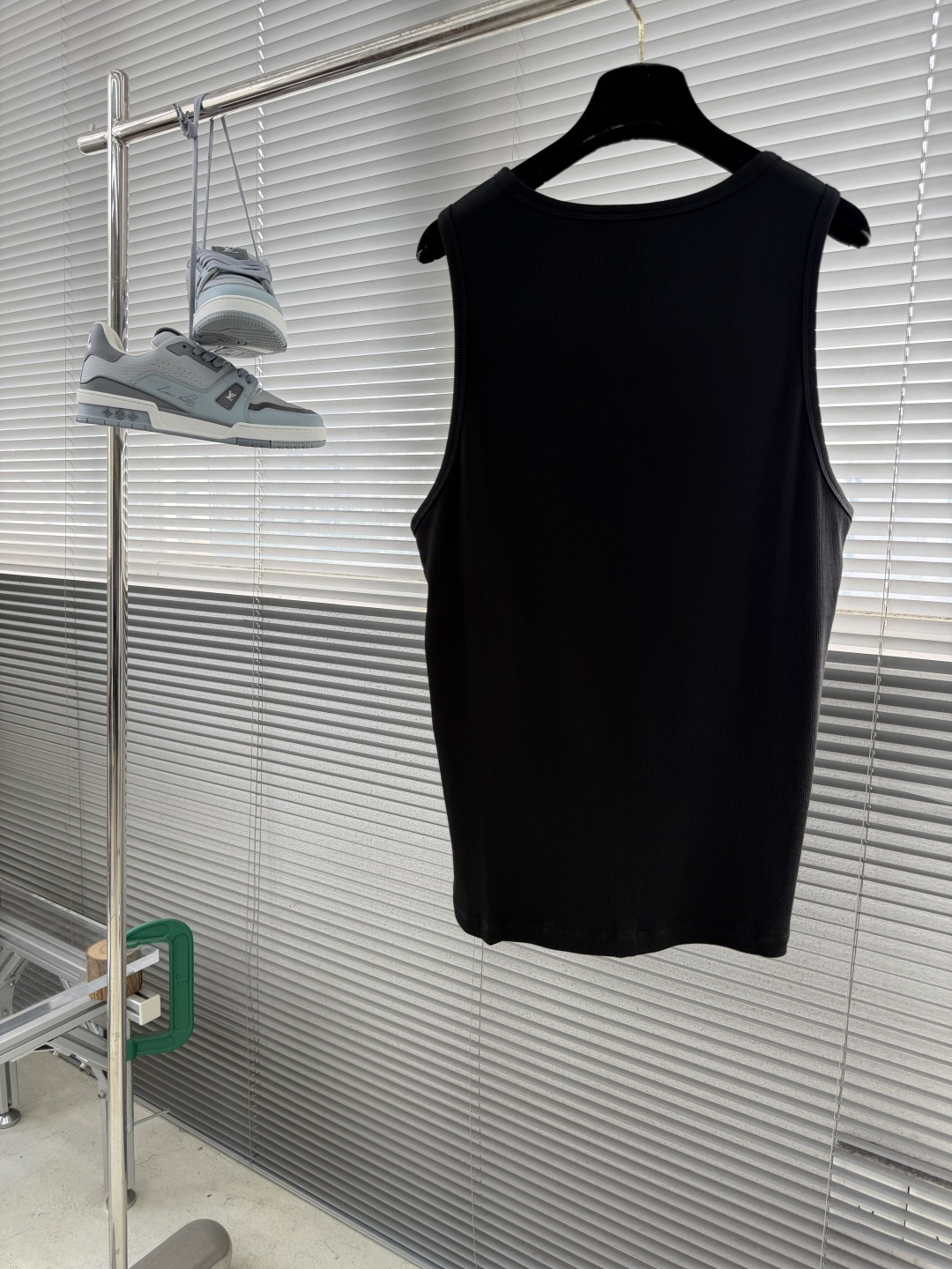 -PRAD 标识细节罗纹感棉质背心订织柔感棉质面料舒适亲肤。尺码:S-XXL胸围92 96 100 10