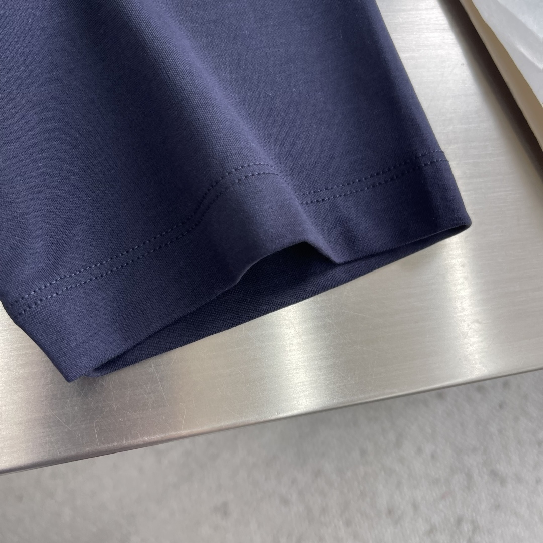 -Loro Piana 2026ss新款纯色圆领短袖T恤， 百搭款式 任何人都可以轻松驾驭 面料全订制 